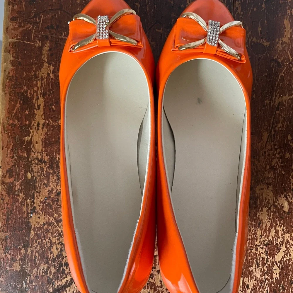 Orange shoes, size 8.5 - Picture 6 of 10